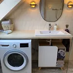Mit Zwei Schlafzimmern Appartement *