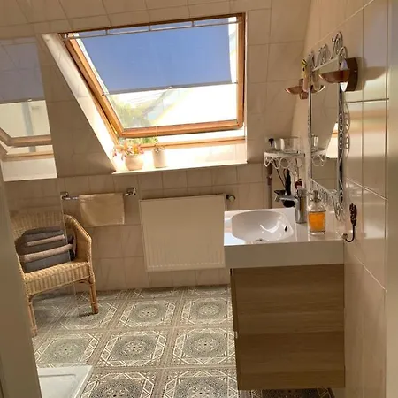 Apartment Mit Zwei Schlafzimmern Apartment *