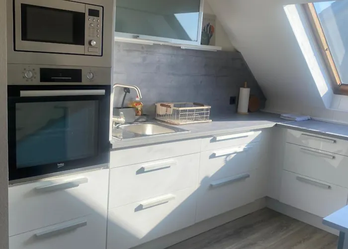 Apartament Mit Zwei Schlafzimmern Kerpen (North Rhine-Westphalia)