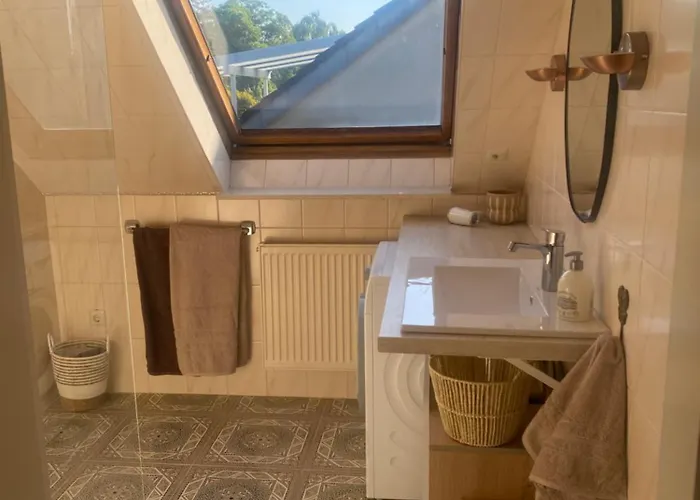 Mit Zwei Schlafzimmern * Kerpen (North Rhine-Westphalia)