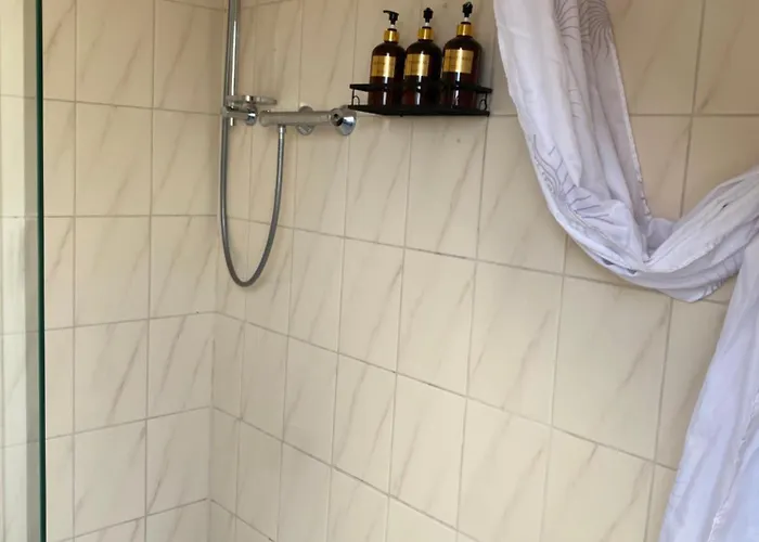 Apartament Mit Zwei Schlafzimmern Kerpen (North Rhine-Westphalia)